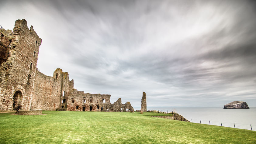 Tantallon Castle by Giuseppe Milo | Tantallon Capital 